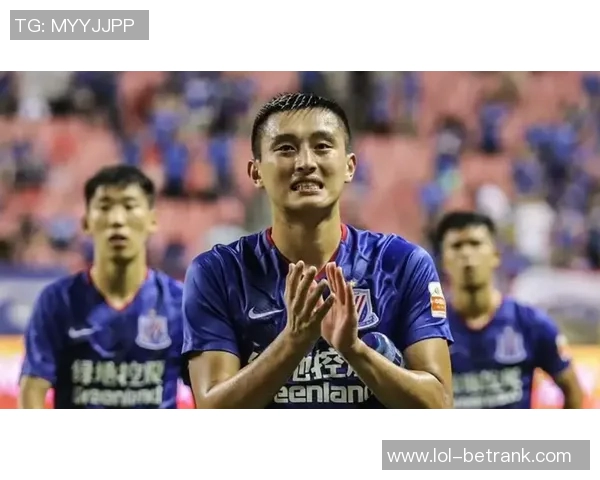 中超赛场波尔图大胜阿森纳引发转会风波全场沸腾