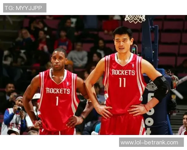 姚明与浓眉的传奇对决与历史记录解析