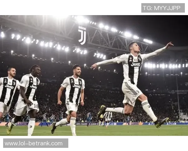 尤文图斯逆袭阿森纳2-1绝杀瞬间成世界杯历史冷门引发全场狂欢