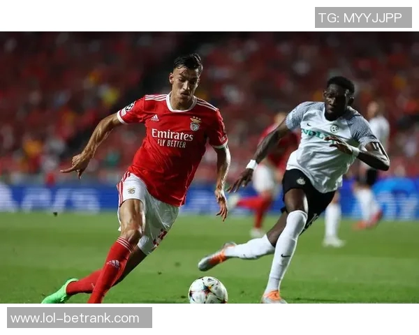 德甲精彩对决本菲卡与莱比锡战成平局逆转瞬间点燃全场激情