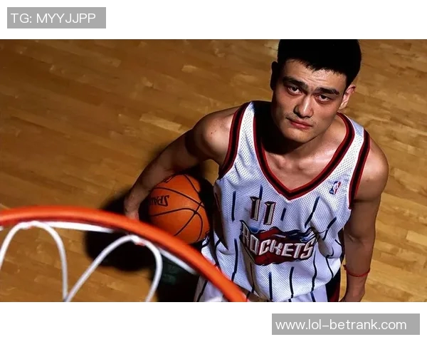 姚明独特技术动作解析与篮球技巧提升的深度探讨