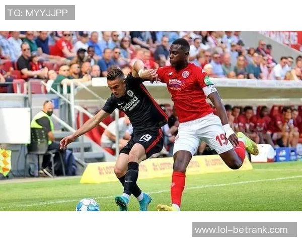 意甲激战尤文图斯与热刺互交白卷逆转瞬间点燃全场激情