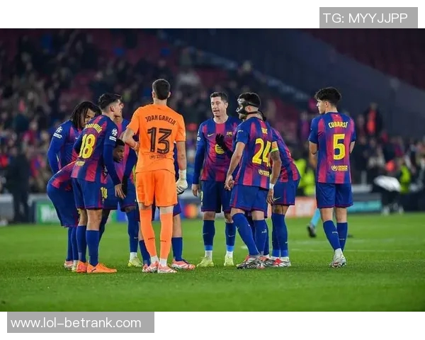 中超赛场惊现冷门巴萨逆转里昂引发全场狂欢