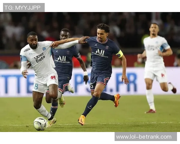 世界杯激战巴黎圣日耳曼与曼联2比2平局十大精彩进球回顾引爆全场气氛 世界杯激战巴黎圣日耳曼与曼联2比2平局十大精彩进球回顾引爆全场气氛