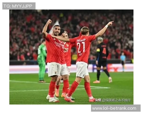 本菲卡绝杀里昂友谊赛全场回顾战术分析与精彩瞬间重温